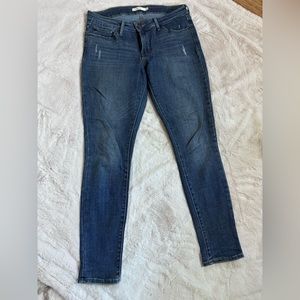 Levi’s 711 Skinny Jeans